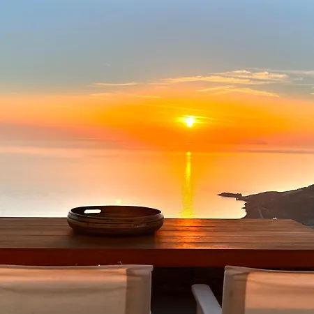 Casa Ponente Vakantiehuis Istérnia